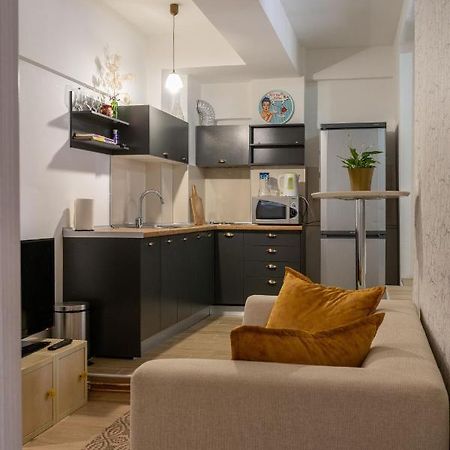 Hostel Denica Skopje Esterno foto