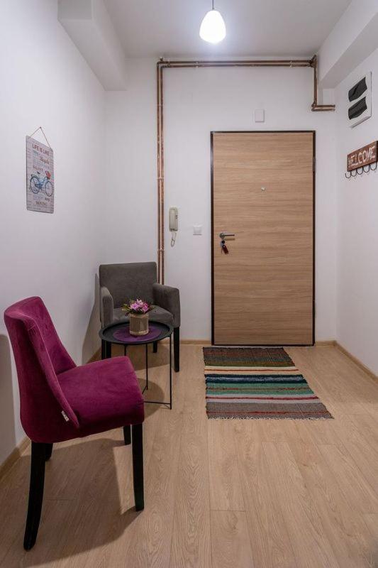 Hostel Denica Skopje Esterno foto