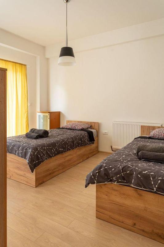 Hostel Denica Skopje Esterno foto